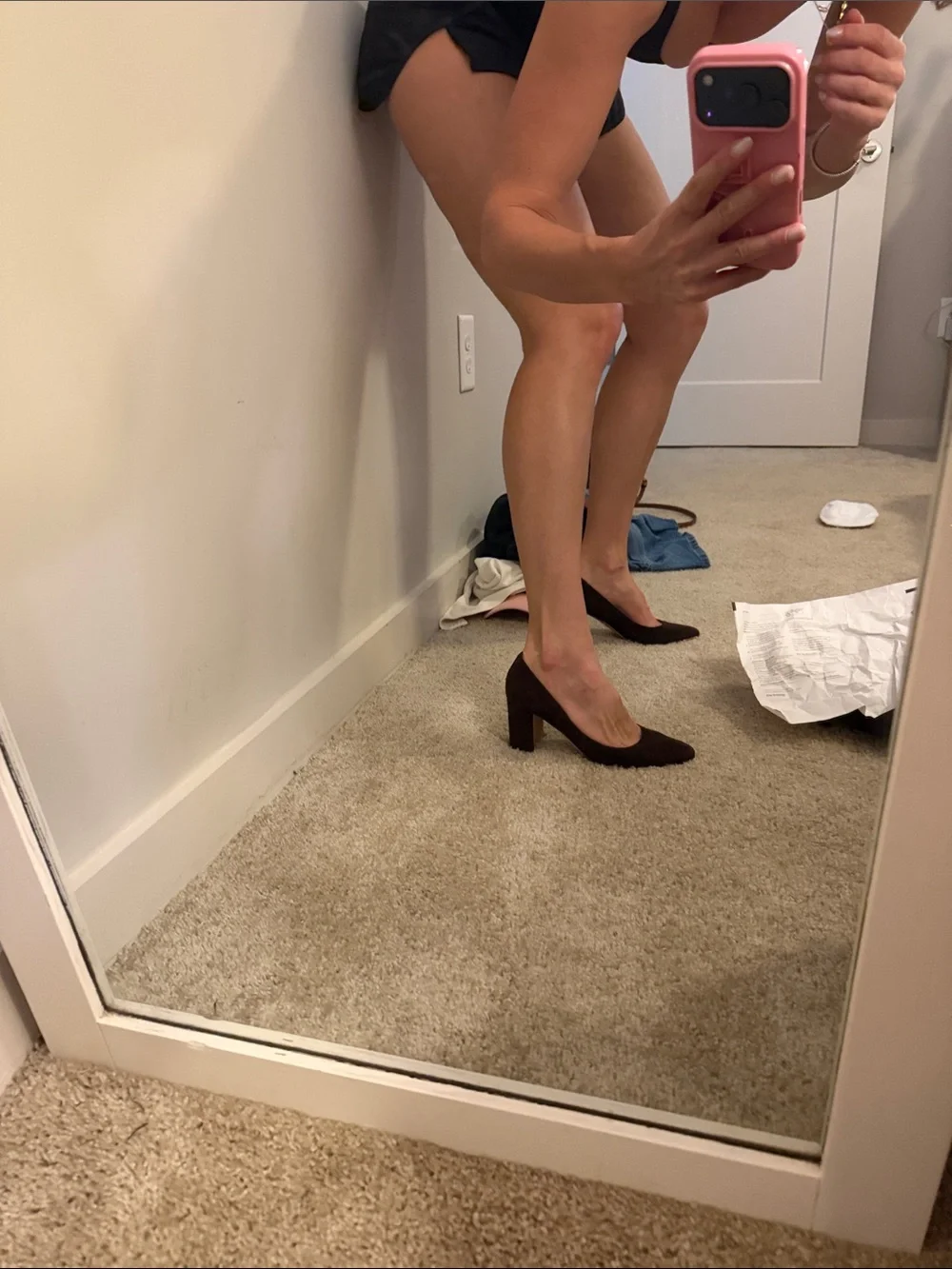 Manolo- Classic Brown Suede Block Heel Pump - Women - Picture 4 of 5